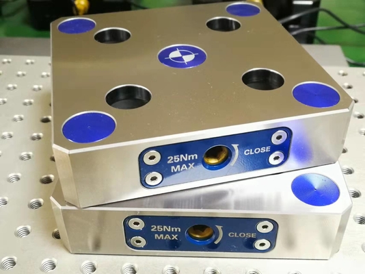 Χάλυβας σφιγκτήρες φρέζας CNC 0,005mm 1,8Kg Βάρος SK52-145