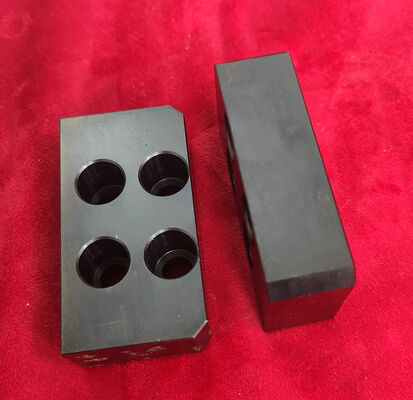 Εγχειρητικά στερεόστρωμα με δύναμη κλεισίματος 18KN και ακρίβεια επαναλήψεως 0,005mm για μηχανική CNC