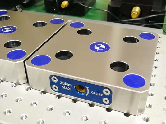 Χάλυβας σφιγκτήρες φρέζας CNC 0,005mm 1,8Kg Βάρος SK52-145