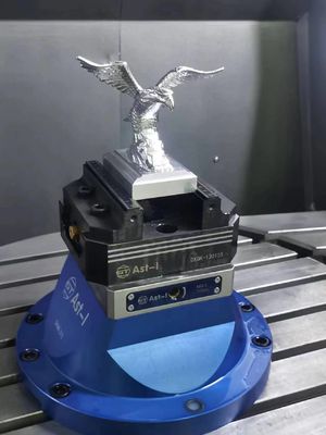 Πλάτος 130mm μόνα κεντραρίσματος κοu'φώματα μεγγενών και συστήματα στερέωσης για τη μετώπη CNC 5 άξονα